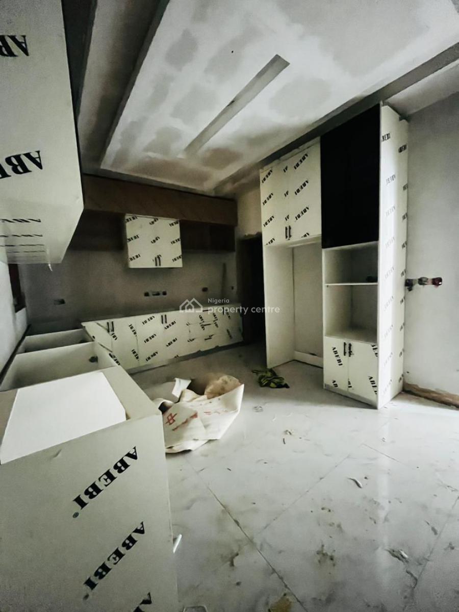 Luxurious 3,4 Bedroom Apartment with Pool, Gra, Ikeja Gra, Ikeja, Lagos, Block of Flats for Sale