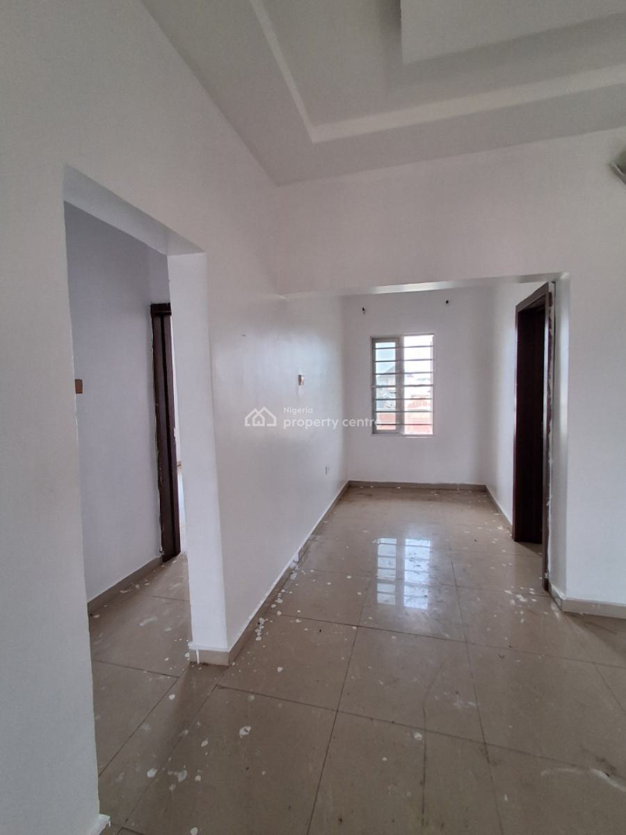 2 Bedroom Upstairs, Badore, Ajah, Lagos, House for Rent
