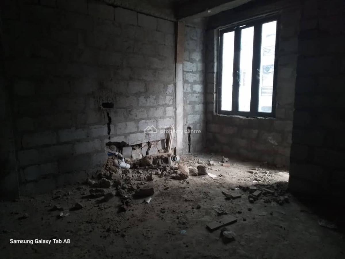 Luxury 4bedroom Duplex Shell, Guzape District, Abuja, Terraced Duplex for Sale