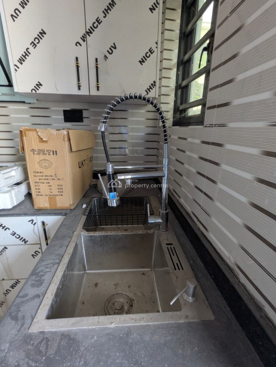 The Vip of The Block: Your 2-bedroom Corner Piece, Lekki Scheme 2, Ajah, Lagos, Terraced Duplex for Sale