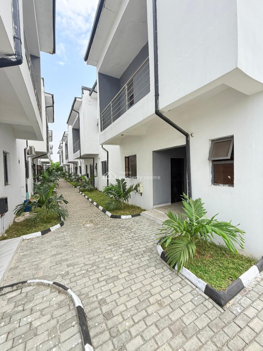 Well Built 4 Bedroom Duplex, Sangotedo, Ajah, Lagos, Terraced Duplex for Sale