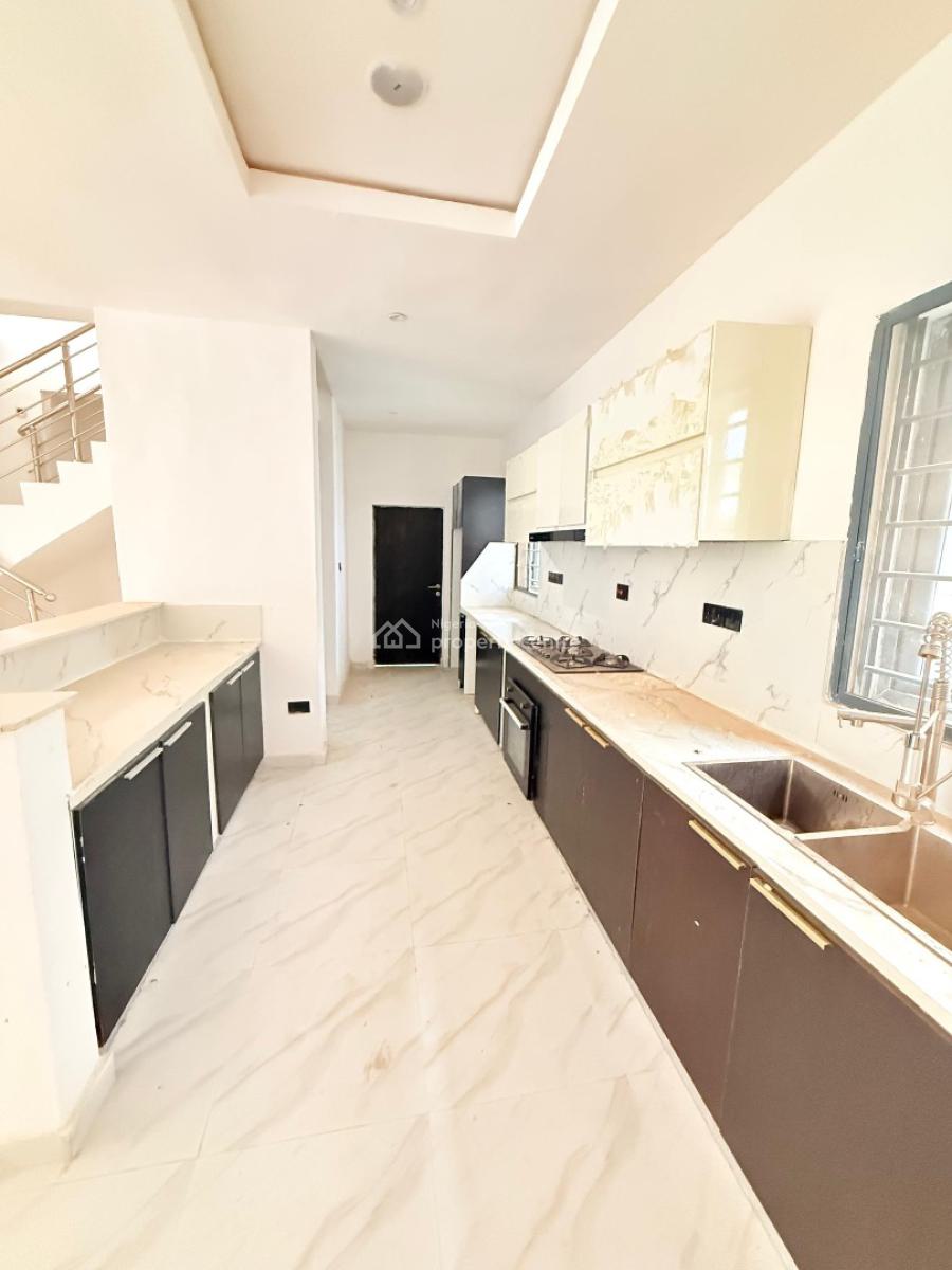 Well Built 4 Bedroom Duplex, Sangotedo, Ajah, Lagos, Terraced Duplex for Sale