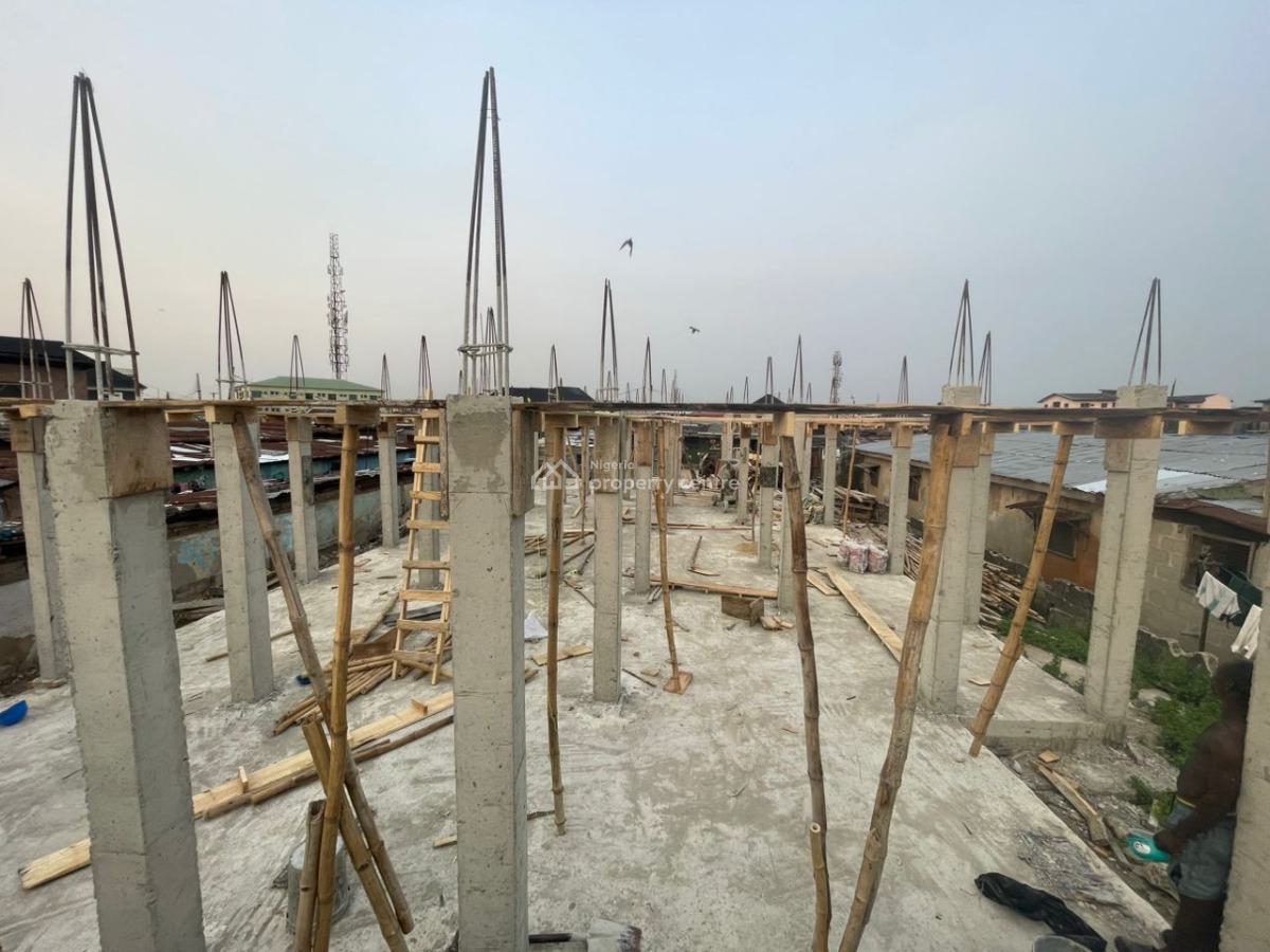 1-bedroom Apartment, Surulere, Lagos, Surulere, Lagos, Flat / Apartment for Sale