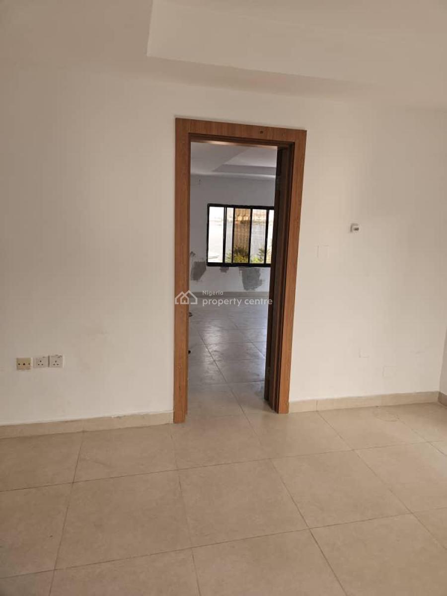 Waterfront Three Bedroom Apartment with Maids Room, Ikoyi, Lagos, Flat / Apartment for Rent
