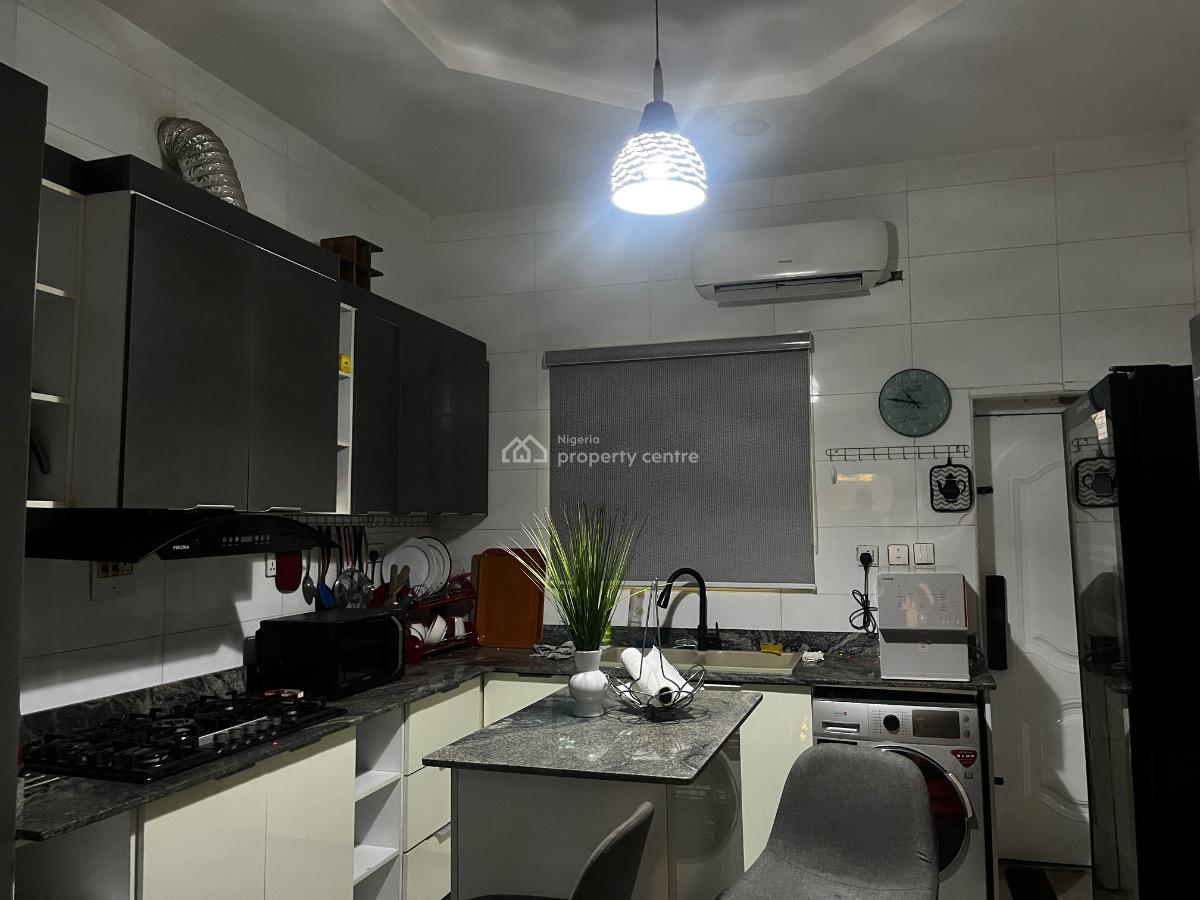 4 Bedroom Semi Detached Duplex in Estate, Oba Amusa Adebanjo Street, Royal Pine Estate. Orchid Road, Lekki, Lekki, Lagos, Semi-detached Duplex for Sale