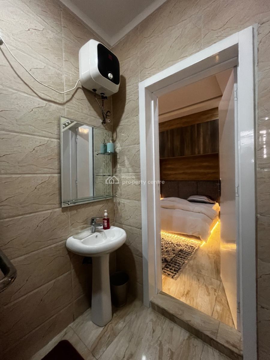 4 Bedroom Semi Detached Duplex in Estate, Oba Amusa Adebanjo Street, Royal Pine Estate. Orchid Road, Lekki, Lekki, Lagos, Semi-detached Duplex for Sale