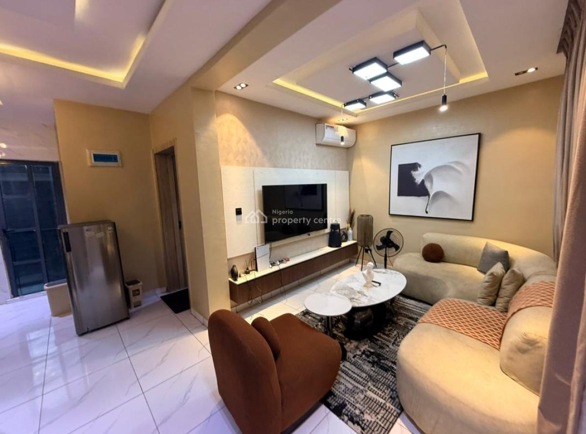 Fully Furnished 1-bedroom, Ologolo, Lekki, Lagos, Flat / Apartment for Sale