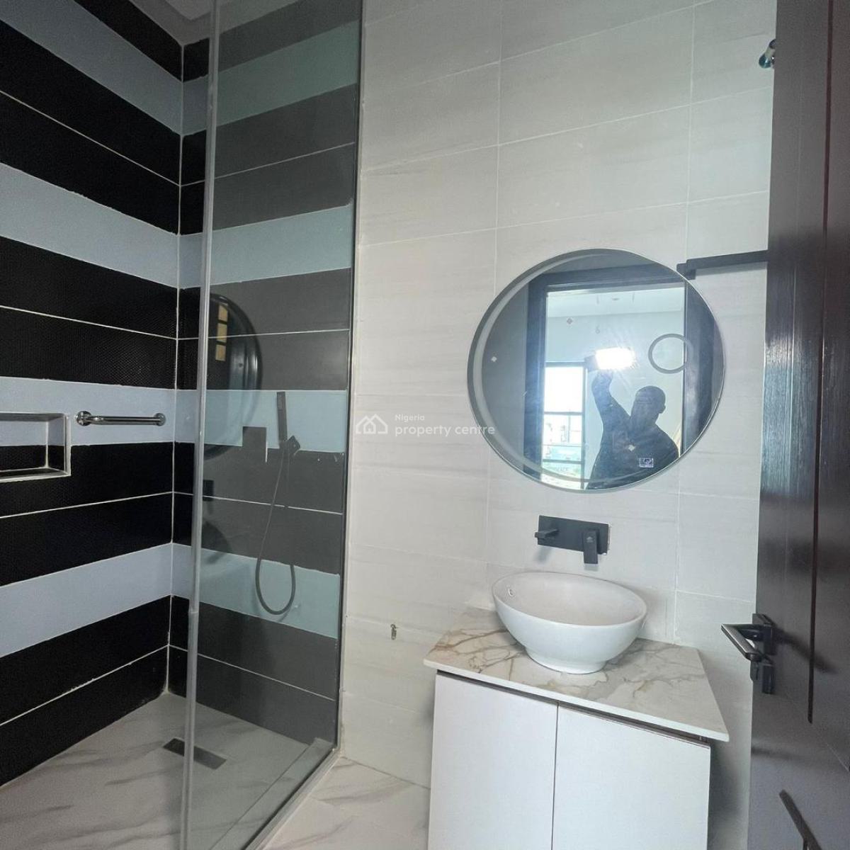 Contemporary 5 Bedroom Fully Detached Duplex with Bq and Home Cinema, Osapa, Lekki, Lagos, Detached Duplex for Sale