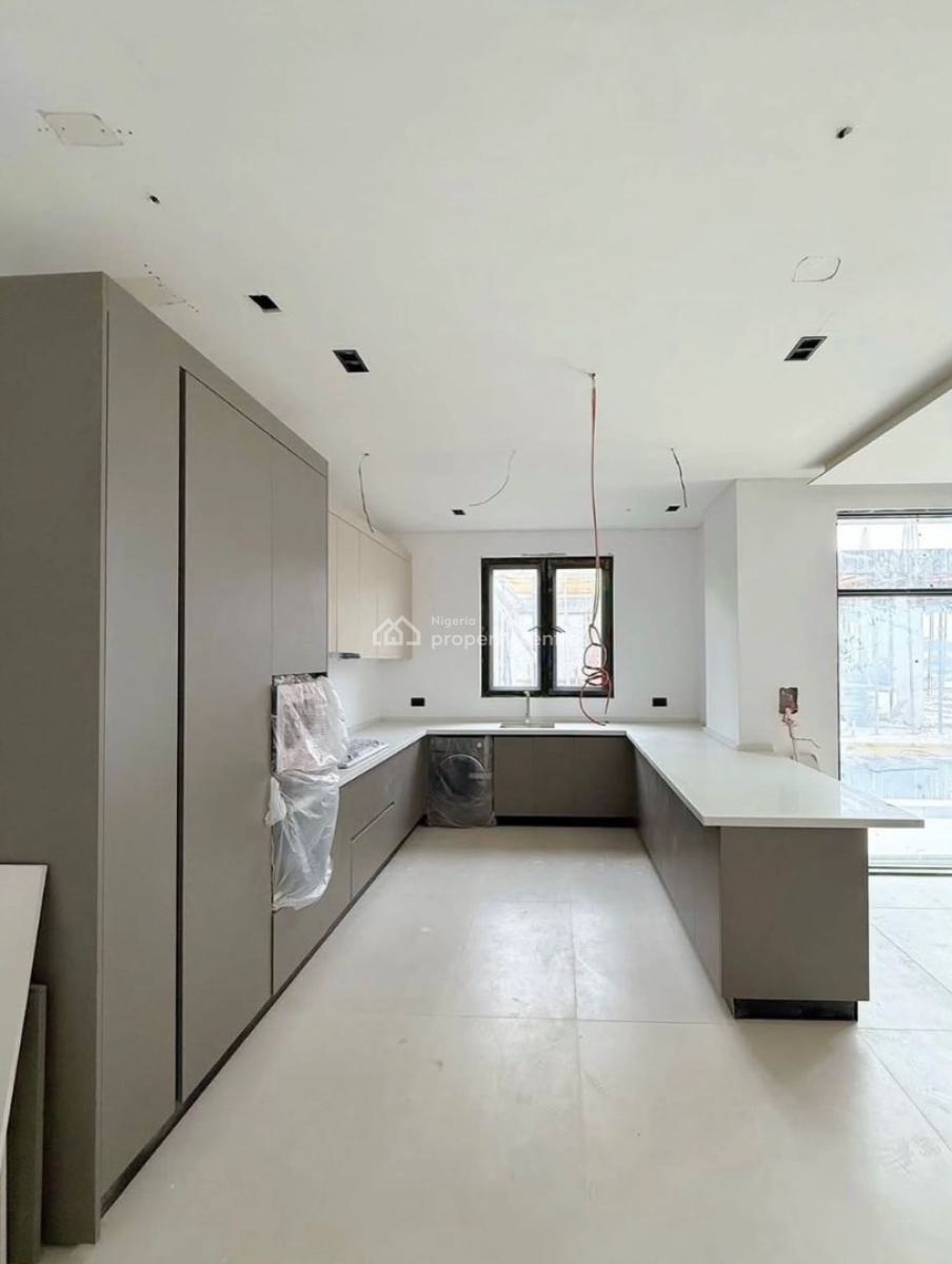 Fully Luxury 3 Bedroom Serviced Apartment W/ Elevator, Gym, Pool, Off Admiralty, Lekki Phase 1, Lekki, Lagos, Flat / Apartment for Sale