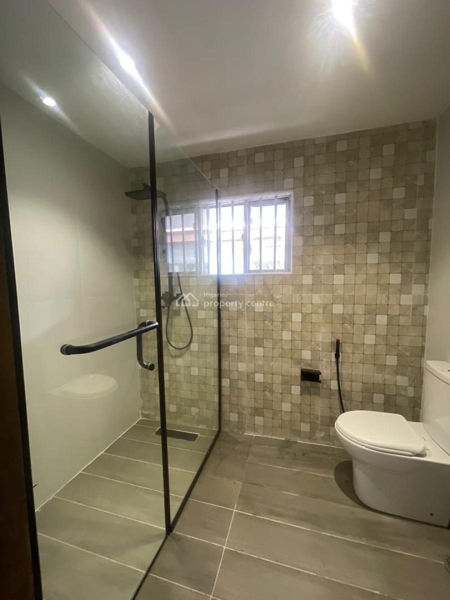 Two Bedroom Flat* (upstairs) a Spacious Two Bedroom Flat  Re 5.5m Pe, Shomolu, Lagos, Flat / Apartment for Rent