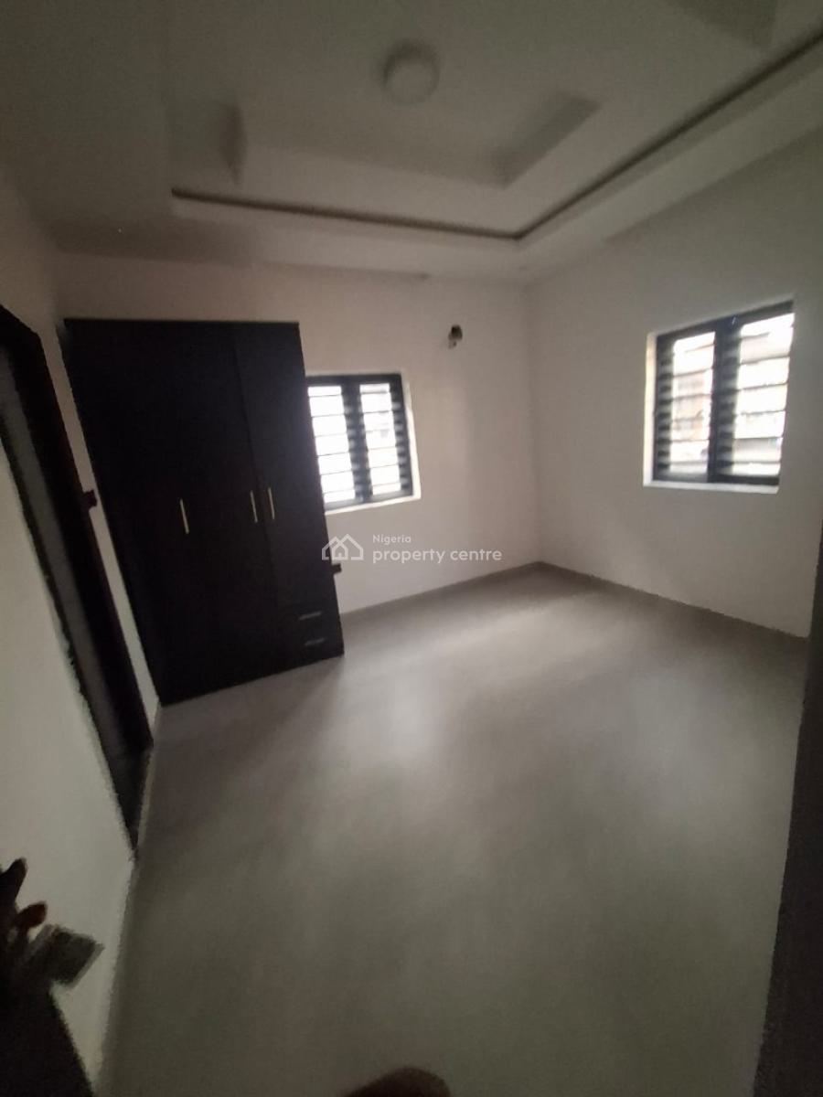 Two Bedroom Flat* (upstairs) a Spacious Two Bedroom Flat, Shomolu, Lagos, Flat / Apartment for Rent