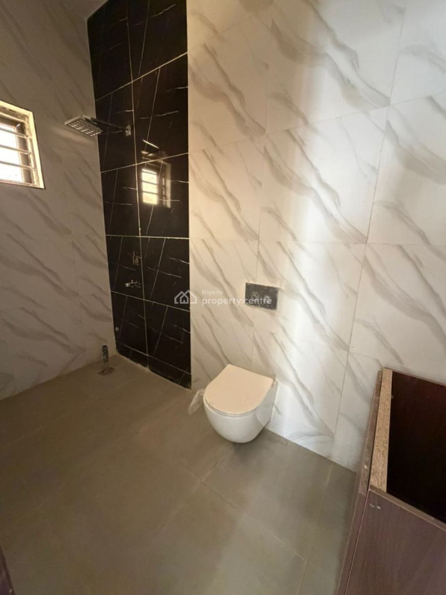 Well Built 5 Bedroom Detached Duplex  2 Rooms Bq, Gwarinpa, Abuja, Detached Duplex for Sale