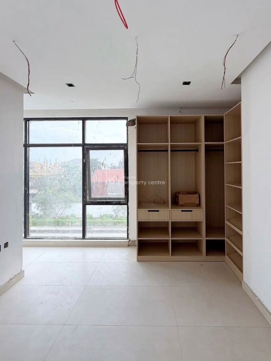 Newly Built Serviced 2 Bedroom Apartment, Lekki Phase 1 Lagos, Lekki, Lagos, Block of Flats for Sale