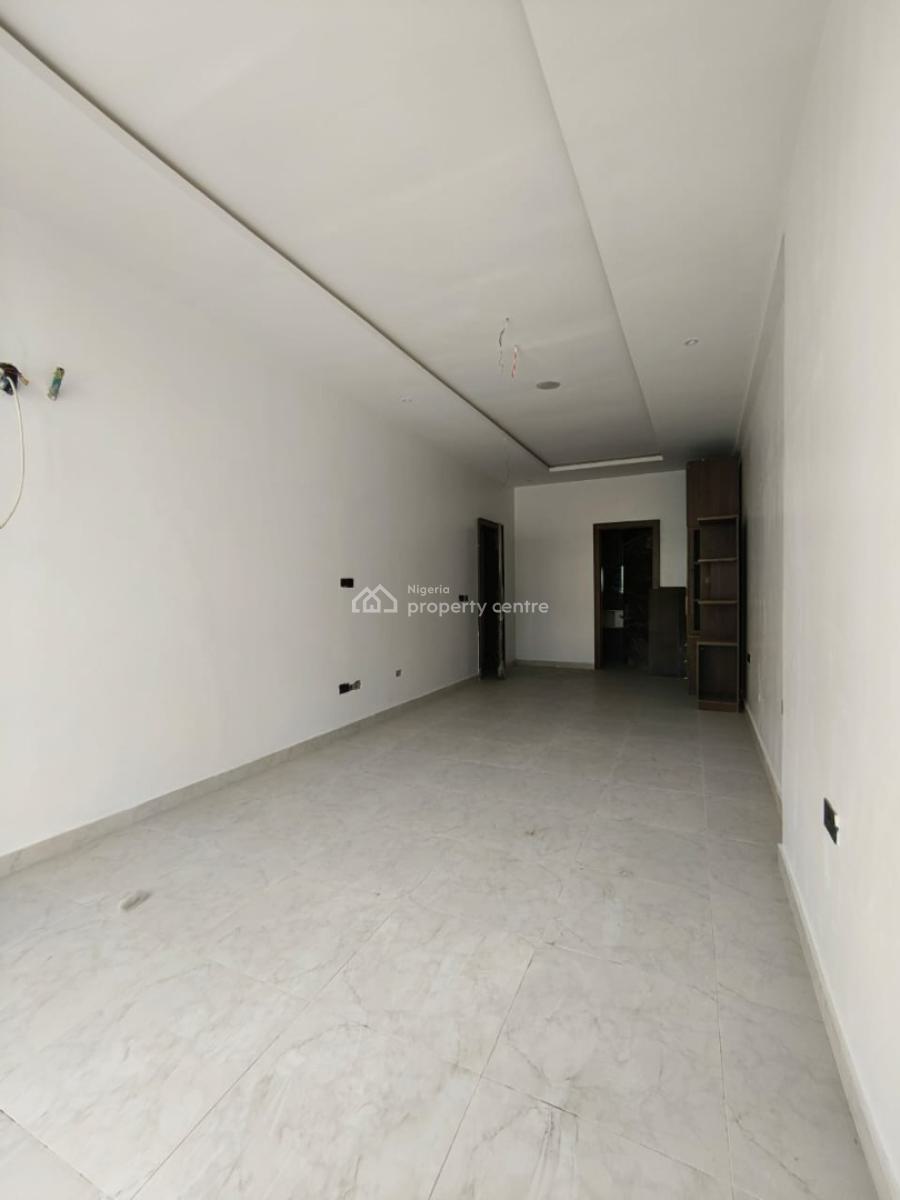 2 Bedroom Apartment, Lekki Phase 1, Lekki, Lagos, Flat / Apartment for Rent