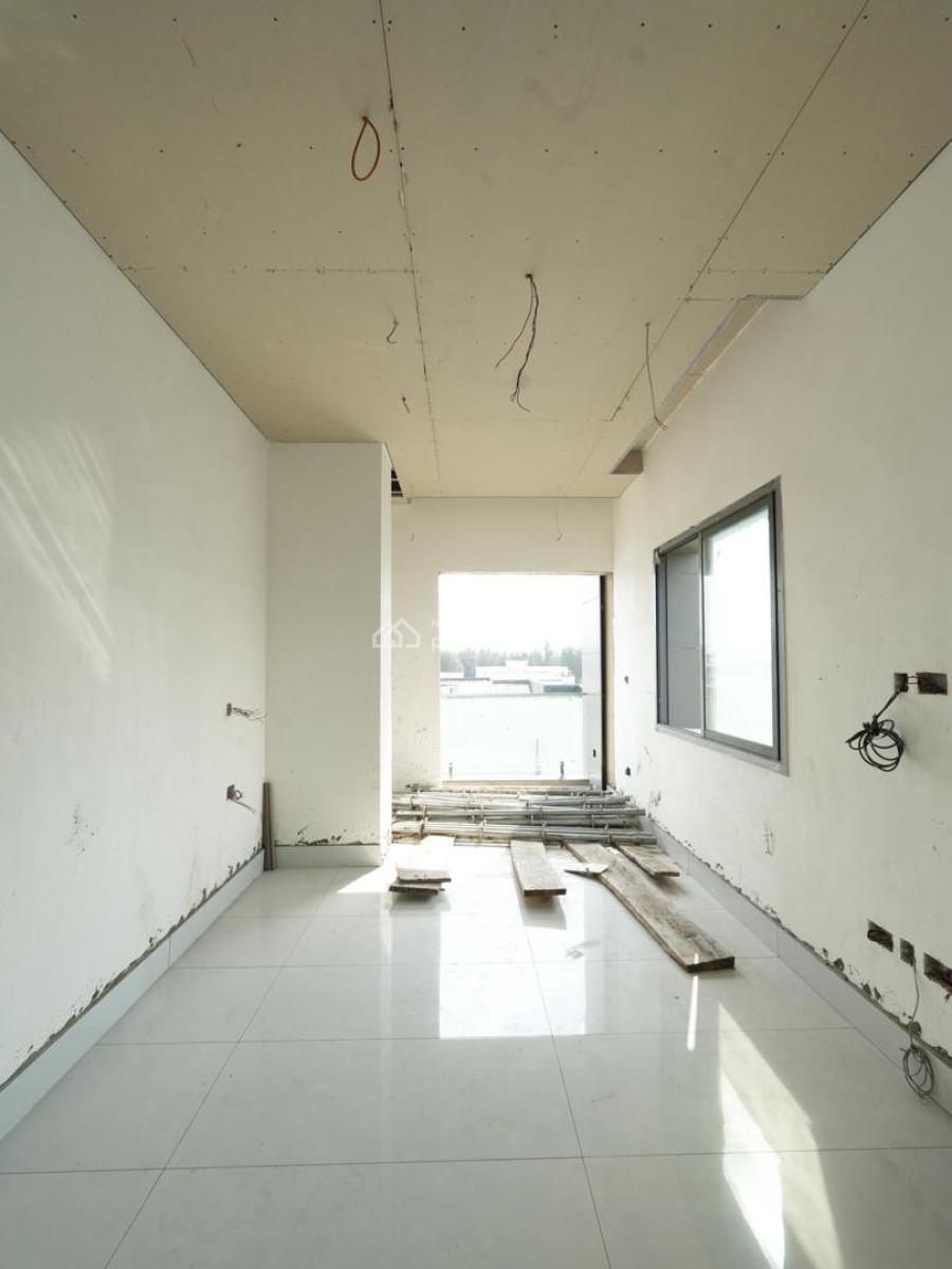 Newly Built Ultra Luxury Spacious 4 Bedroom Apartment with Pool, Gym, Banana Island Estate, Ikoyi, Lagos, Block of Flats for Sale