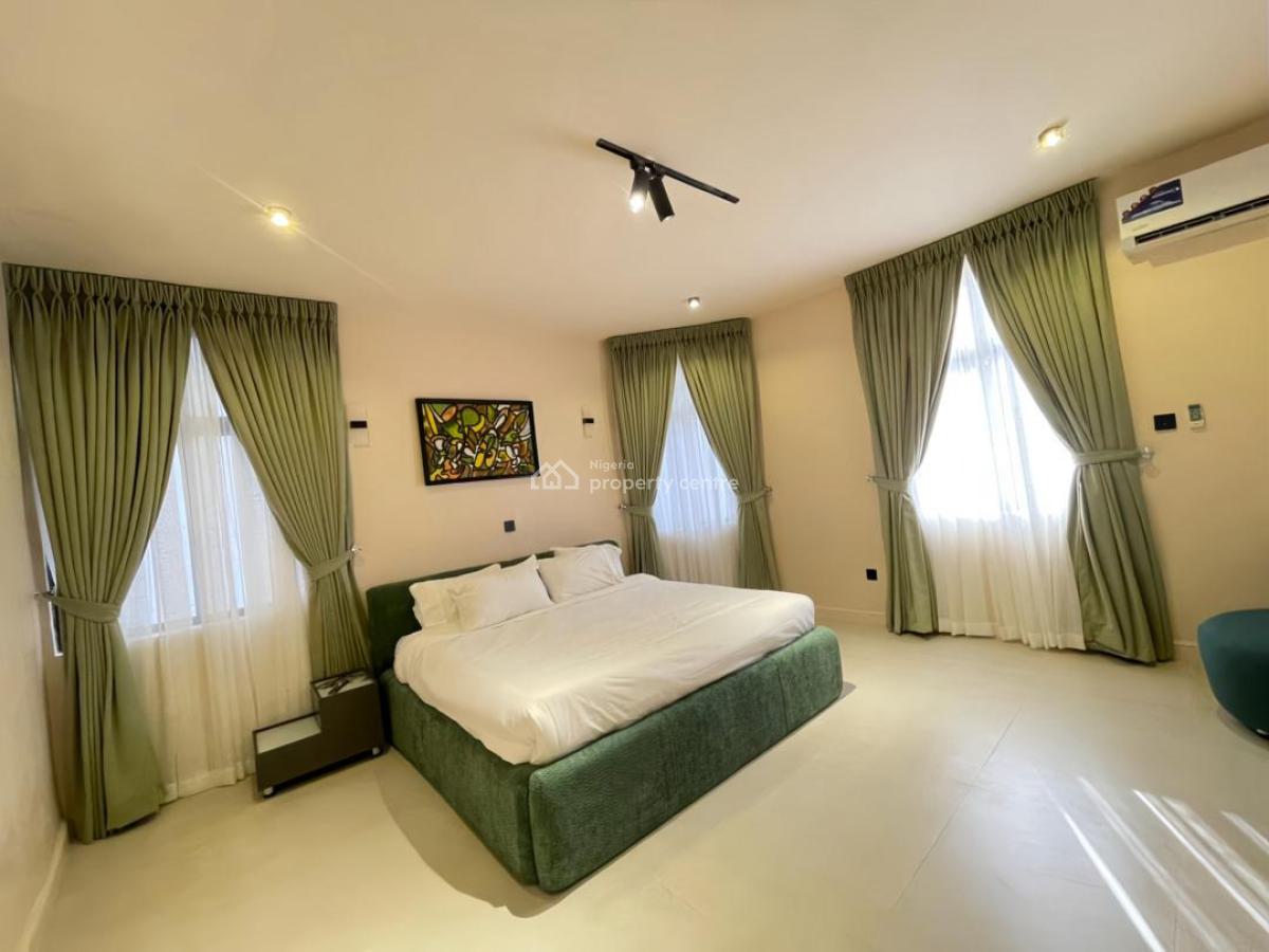 Luxury Super Spacious 3 Bedroom Apartment with Snooker Board and Pool., Lekki Phase 1, Lekki, Lagos, Flat / Apartment Short Let