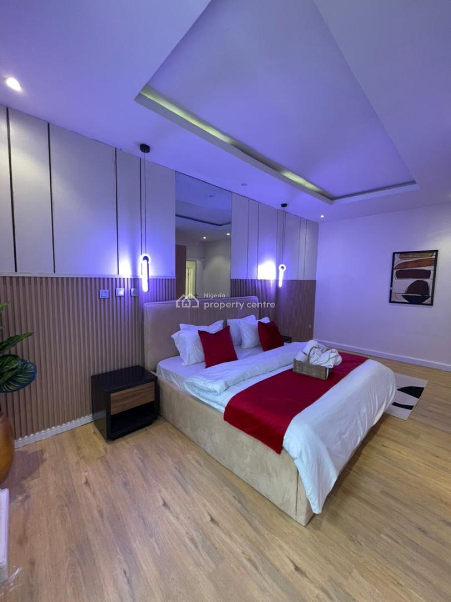 Luxury Super Spacious 3 Bedroom Apartment with Snooker Board and Pool., Lekki Phase 1, Lekki, Lagos, Flat / Apartment Short Let