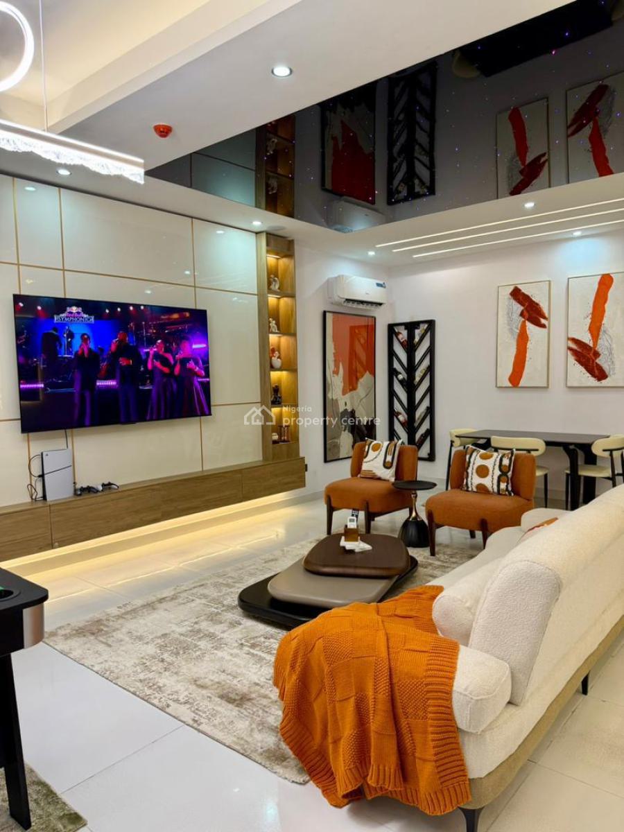 2 Bedroom Apartment with Movable Tv, Ps5, Bathtub and Balcony Other to, Lekki Phase 1, Lekki, Lagos, Flat / Apartment Short Let