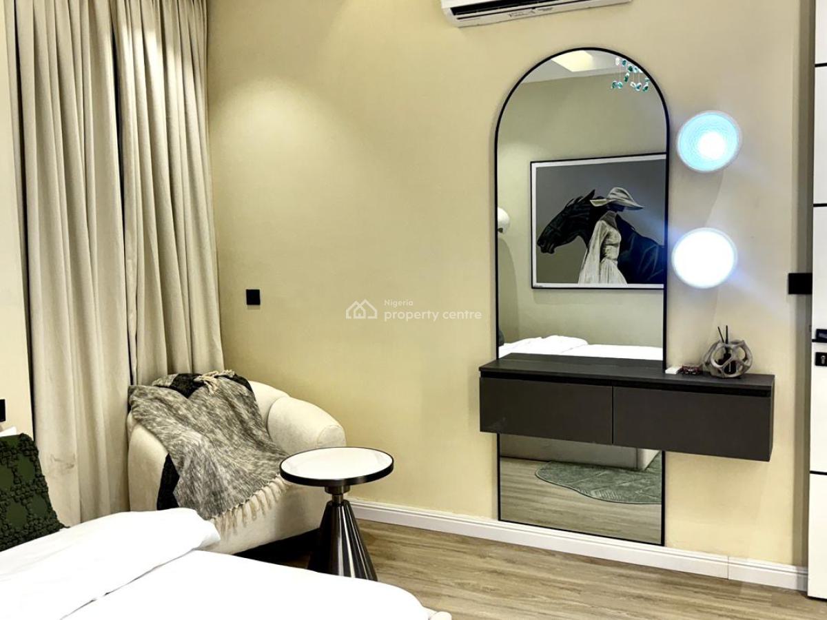 2bedroom Penthouse Waterfront with Swimming Pool, Gym, Ps5 and Basic a, Old Ikoyi, Ikoyi, Lagos, Flat / Apartment Short Let