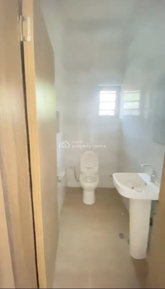 Clean Brand New Spacious 1bedroom Flat,2toilet, Tarred Rd, By Roundabout, Galadimawa, Abuja, Flat / Apartment for Rent