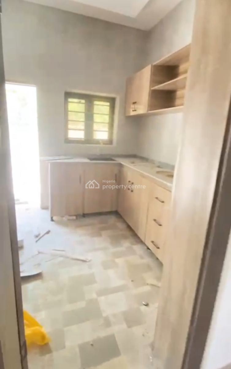 Clean Brand New Spacious 1bedroom Flat,2toilet, Tarred Rd, By Roundabout, Galadimawa, Abuja, Flat / Apartment for Rent