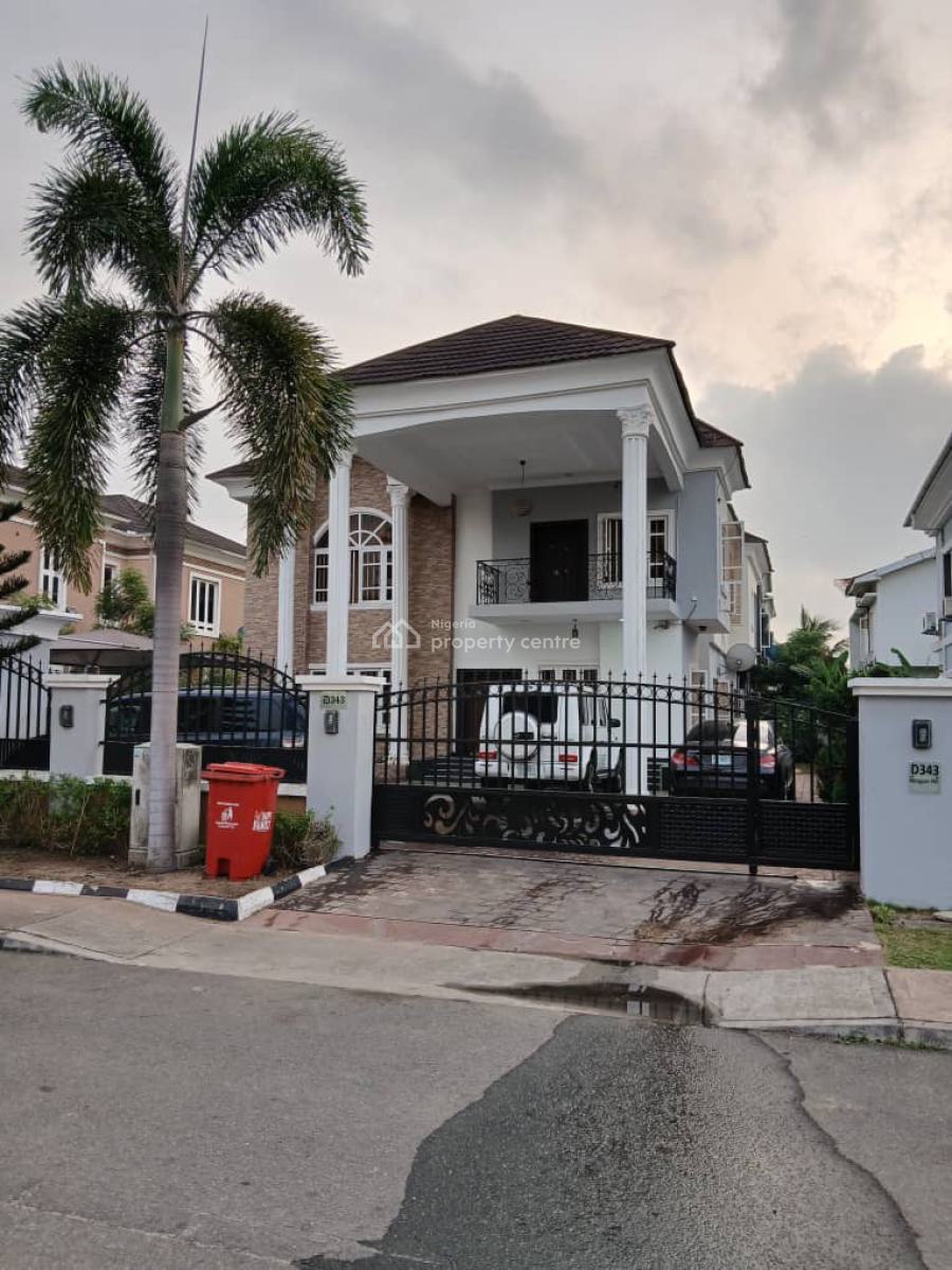 a 4 Bedrooms Detached House, Royal Gardens Estate, Lekki-epe Way, Ajah, Lagos, House for Sale