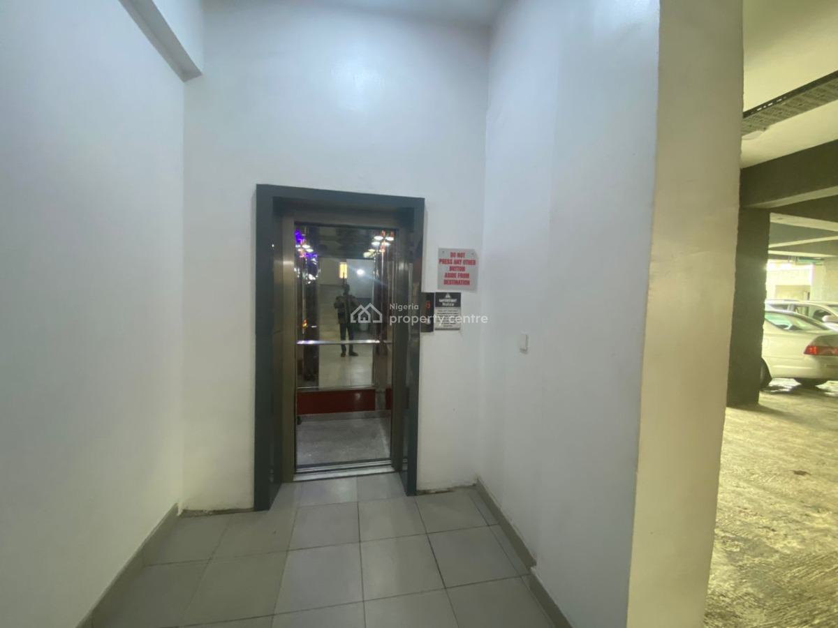 Fully Furnished 2 Bedroom Apartment, Lekki Phase 1, Lekki, Lagos, Flat / Apartment for Rent