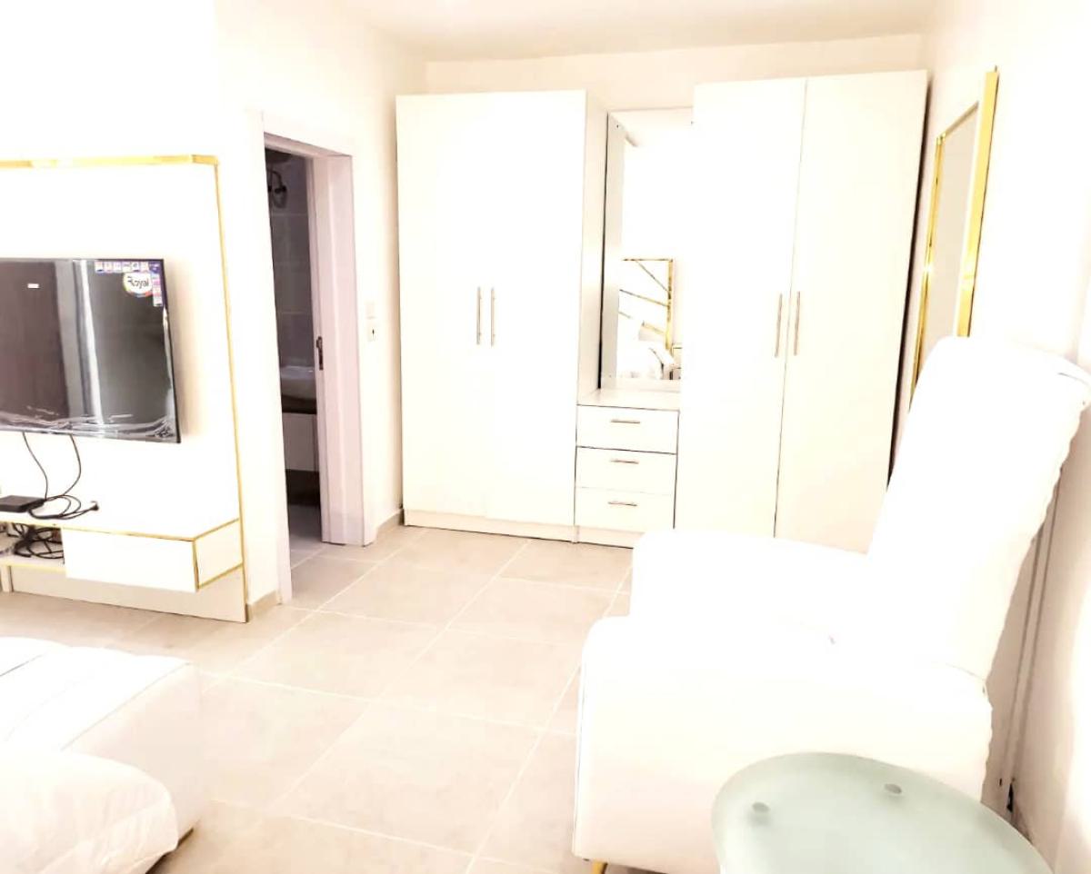 3 Bedroom Flat Fully Furnished Apartment, Lekki Phase 1, Lekki, Lagos, Flat / Apartment for Rent