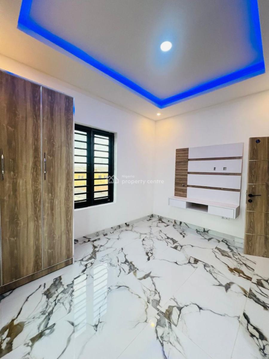 Cozy and Beautifully Built 6 Bedroom Detached Duplex with a Bq, Ojodu Berger, Ojodu, Lagos, Detached Duplex for Sale