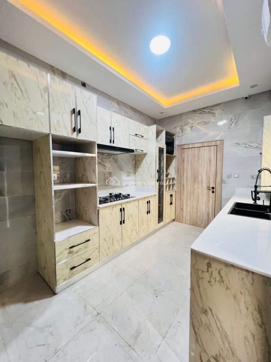 Cozy and Beautifully Built 6 Bedroom Detached Duplex with a Bq, Ojodu Berger, Ojodu, Lagos, Detached Duplex for Sale