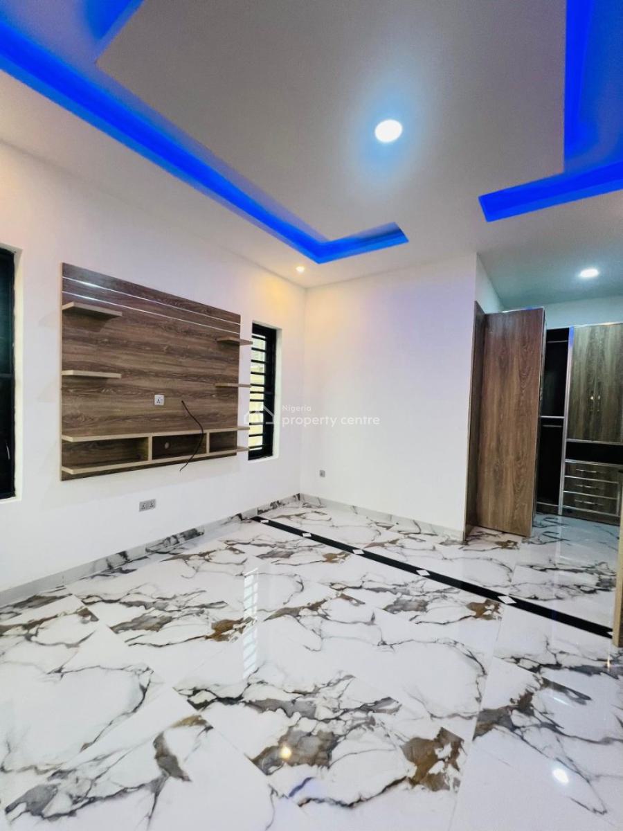Cozy and Beautifully Built 6 Bedroom Detached Duplex with a Bq, Ojodu Berger, Ojodu, Lagos, Detached Duplex for Sale