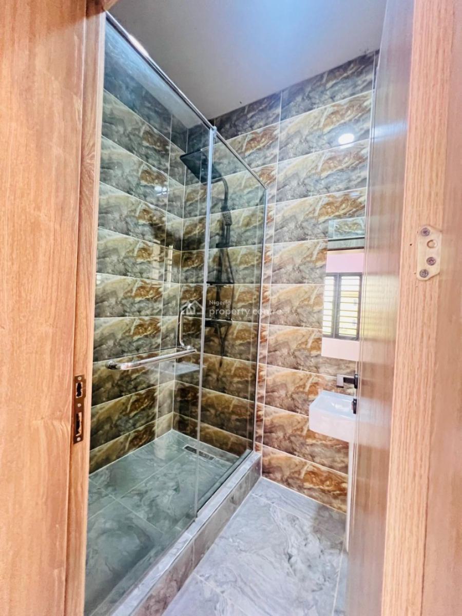 Cozy and Beautifully Built 6 Bedroom Detached Duplex with a Bq, Ojodu Berger, Ojodu, Lagos, Detached Duplex for Sale