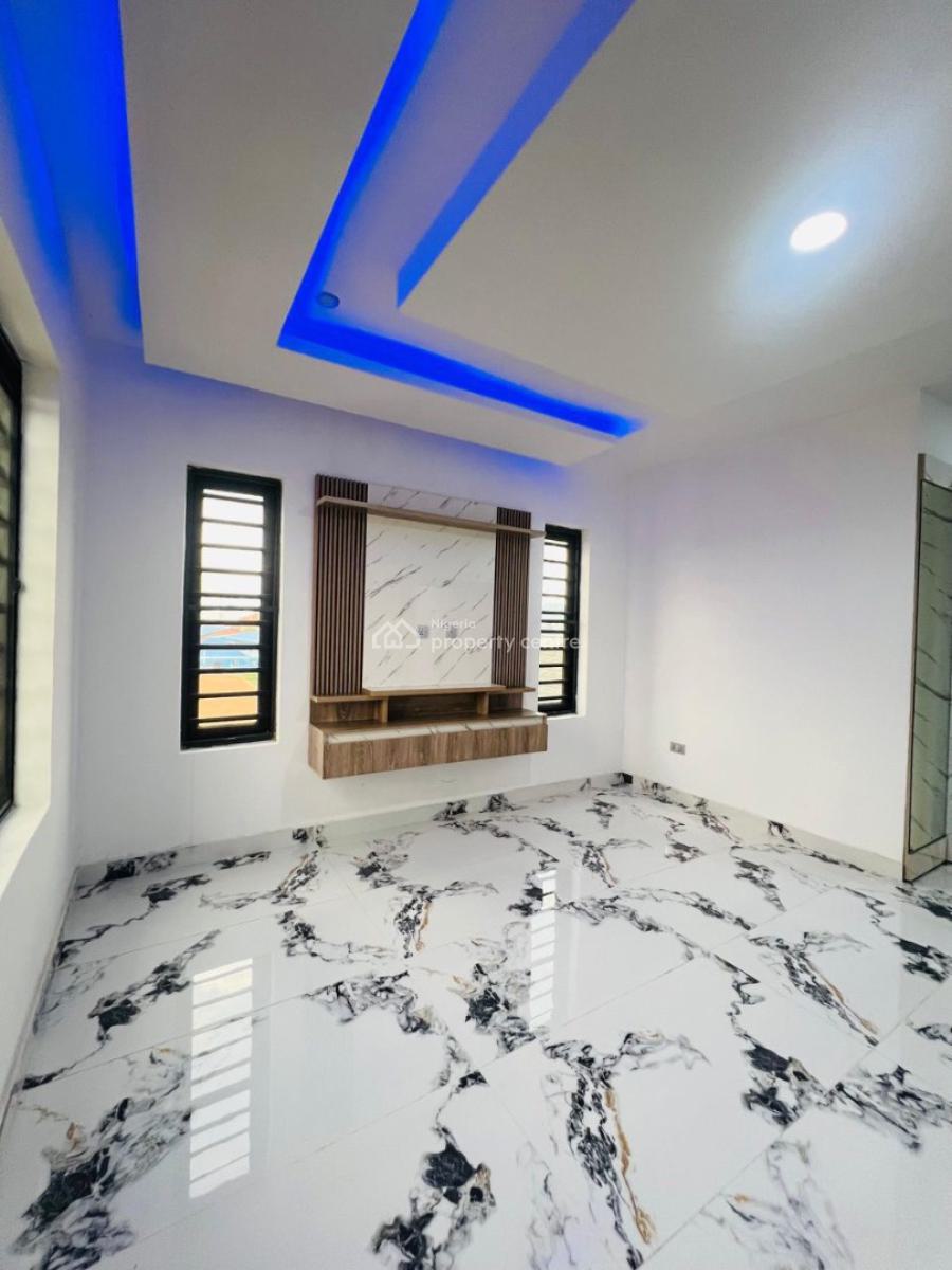 Cozy and Beautifully Built 6 Bedroom Detached Duplex with a Bq, Ojodu Berger, Ojodu, Lagos, Detached Duplex for Sale