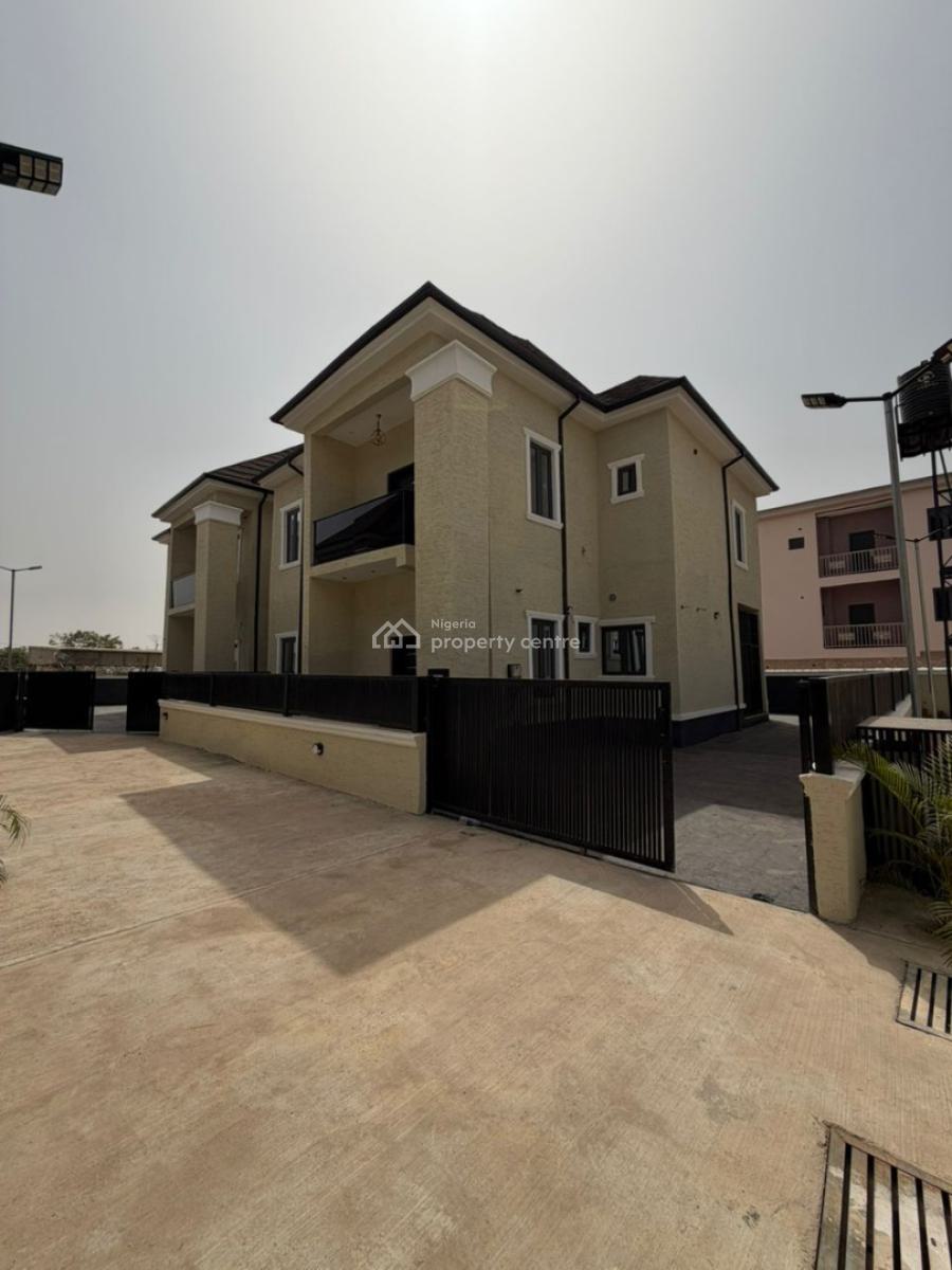 Luxury& Modern 4-bedroom Duplex, Gaduwa, Abuja, Detached Duplex for Sale