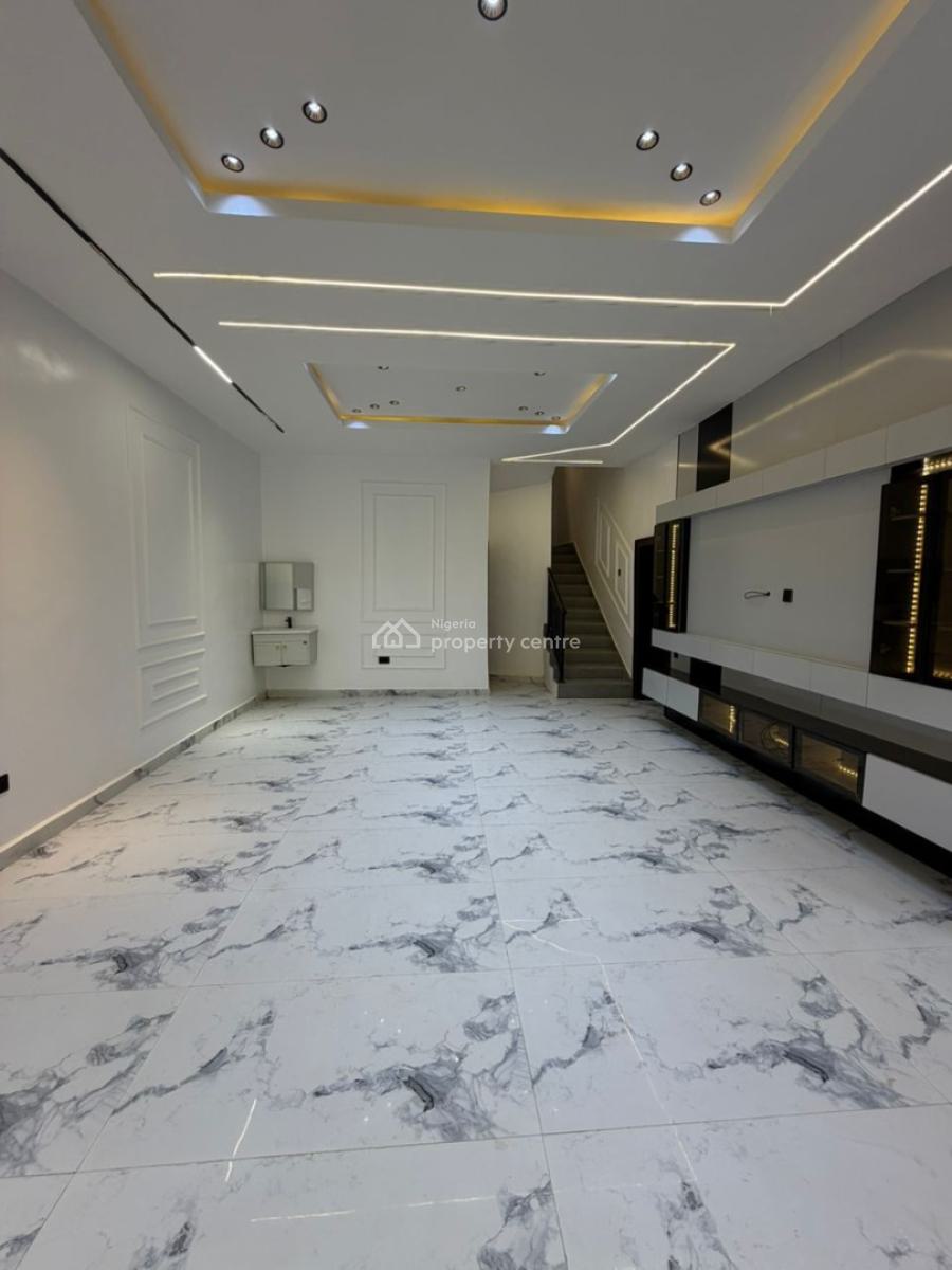 Luxury& Modern 4-bedroom Duplex, Gaduwa, Abuja, Detached Duplex for Sale