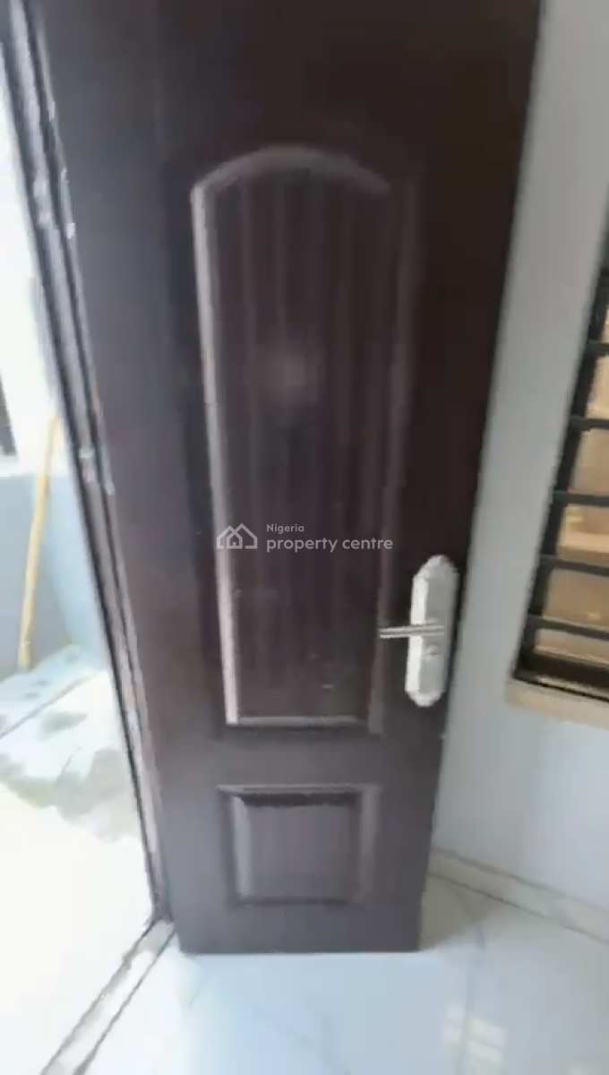 Boys Quarter Self Contain in General Pain, General Paint, Ajah, Lagos, Flat / Apartment for Rent