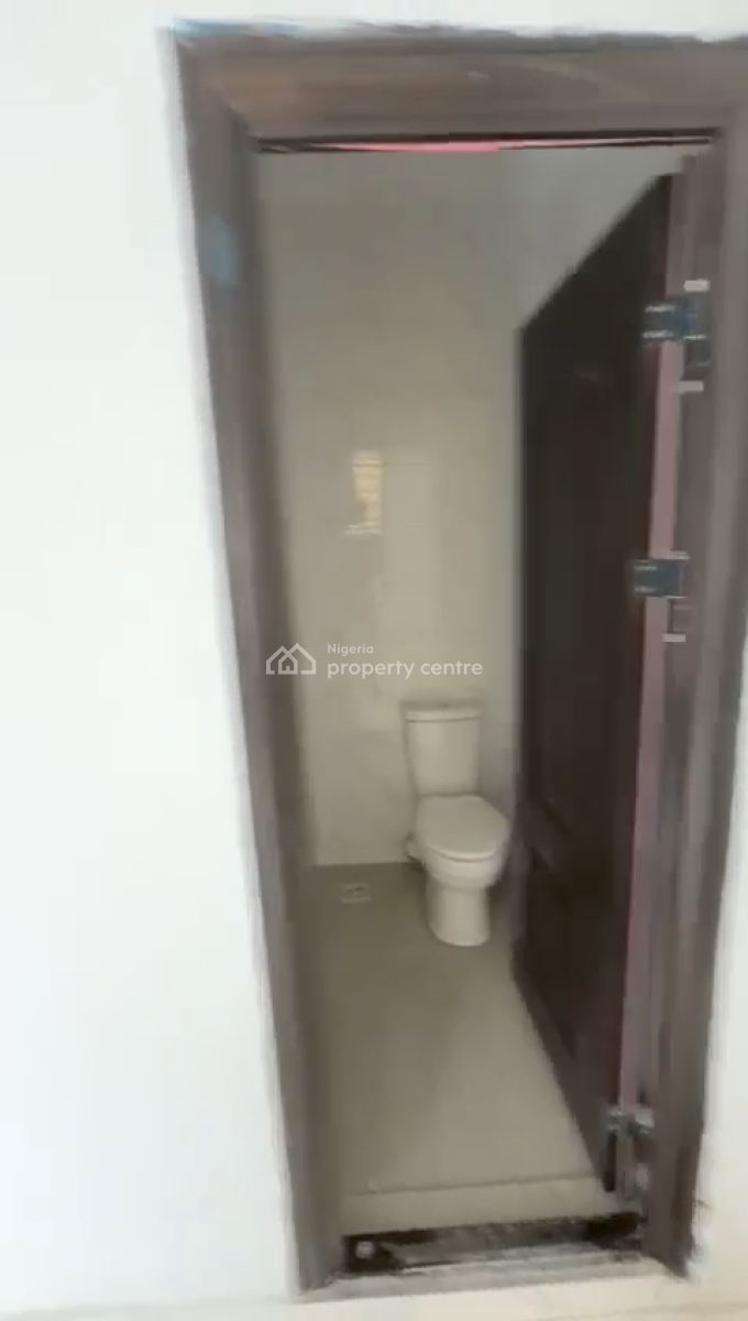 Boys Quarter Self Contain in General Pain, General Paint, Ajah, Lagos, Flat / Apartment for Rent