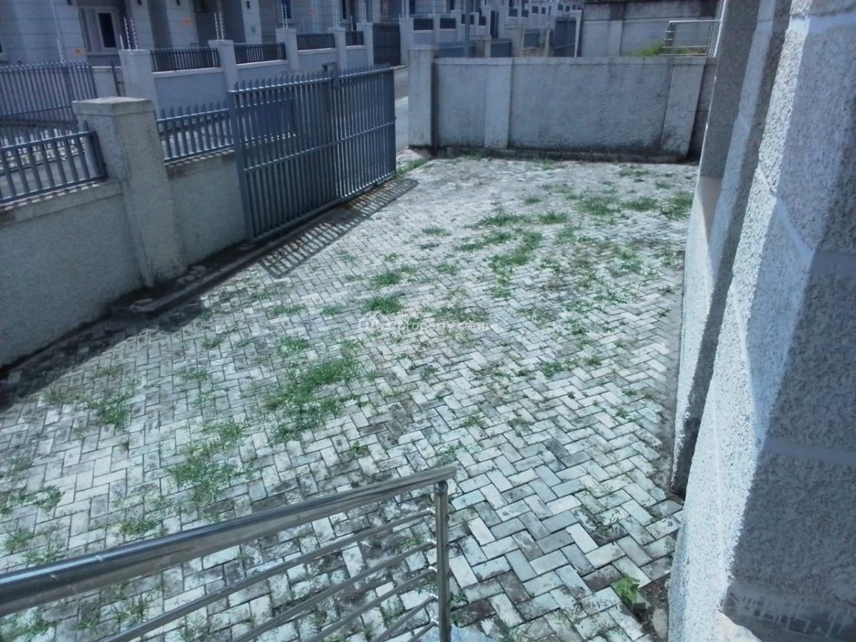 Magnificent 5 Bedroom House with Boys Quarters, Guzape District, Abuja, Detached Duplex for Sale