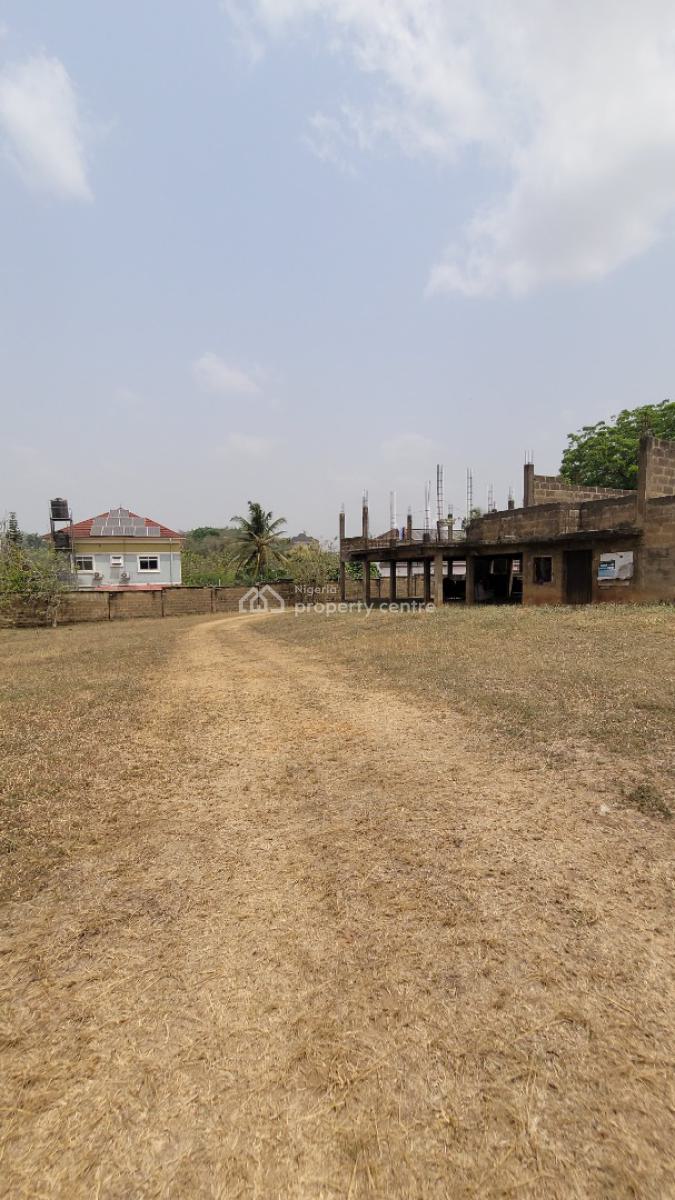 Residential Parcel of Fenced Land, Alalubosa Gra, Alalubosa, Ibadan, Oyo, Land for Sale