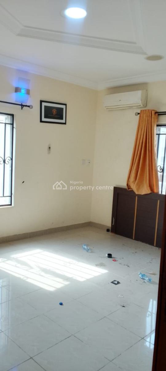 a Luxurious Standard Self Contained Apartment with Studio Kitchen, Chevron Drive Bera Estate, Lekki, Lagos, Self Contain (single Rooms) for Rent