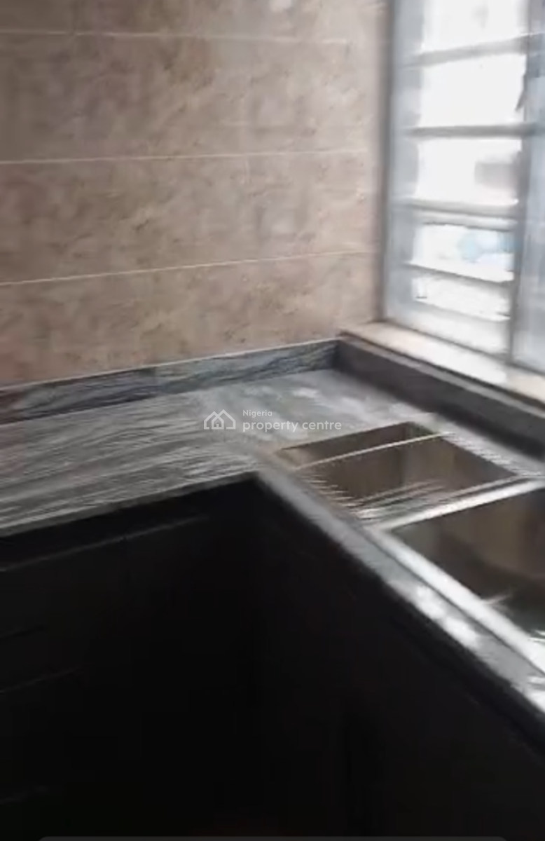 Two Bedroom Flat, Orimerunmu, Ibafo, Ogun, Flat / Apartment for Rent