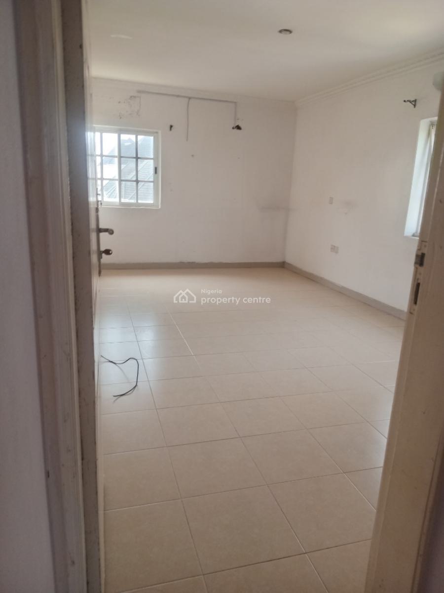 a Luxurious Standard Miniflat with Studio Kitchen and Separate Prepaid, Chevron Drive Carlton Gate Estate, Lekki, Lagos, Mini Flat (room and Parlour) for Rent