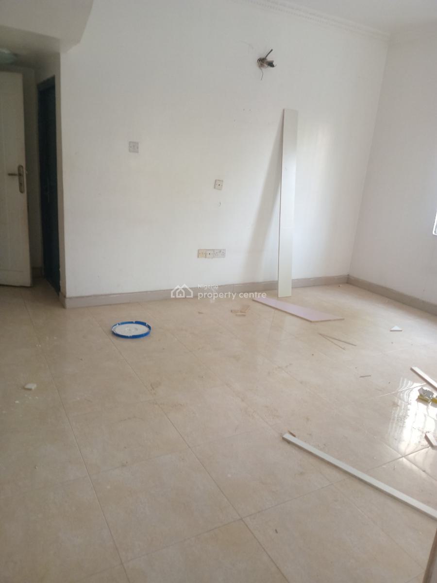 a Standard Masterbed with Big Standard Kitchen, Chevron Drive Carlton Gate Estate, Lekki, Lagos, Mini Flat (room and Parlour) for Rent