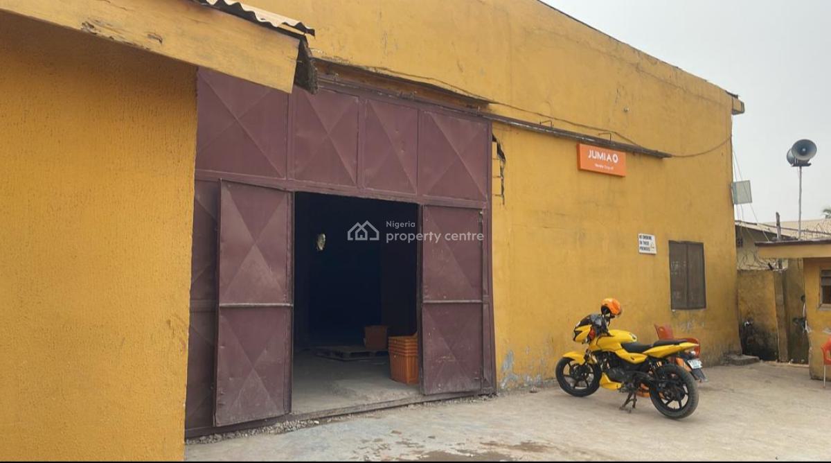 Cheap Mini-warehouse+ Boreholes+ Office Space, Abule Egba, Agege, Lagos, Warehouse for Sale