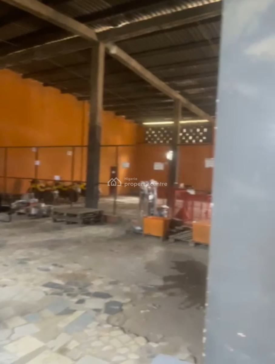 Cheap Mini-warehouse+ Boreholes+ Office Space, Abule Egba, Agege, Lagos, Warehouse for Sale