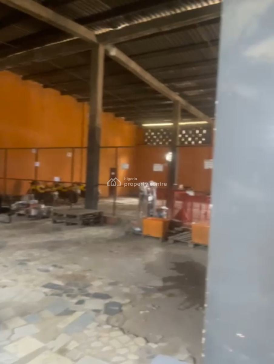 Cheap Mini-warehouse+ Boreholes+ Office Space, Abule Egba, Agege, Lagos, Warehouse for Sale