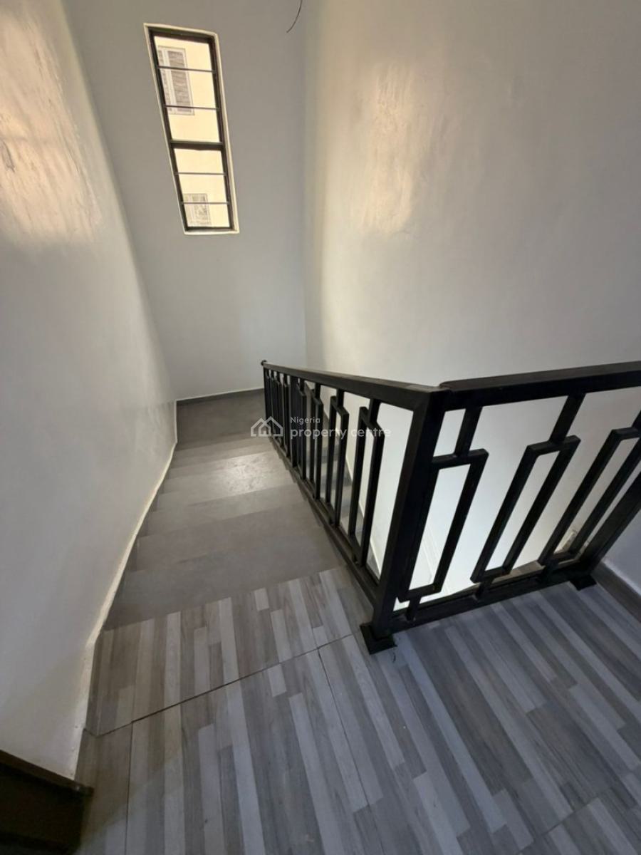 4 Beds Semidetached Duplex with Detached Bq, Gaduwa, Abuja, Semi-detached Duplex for Sale