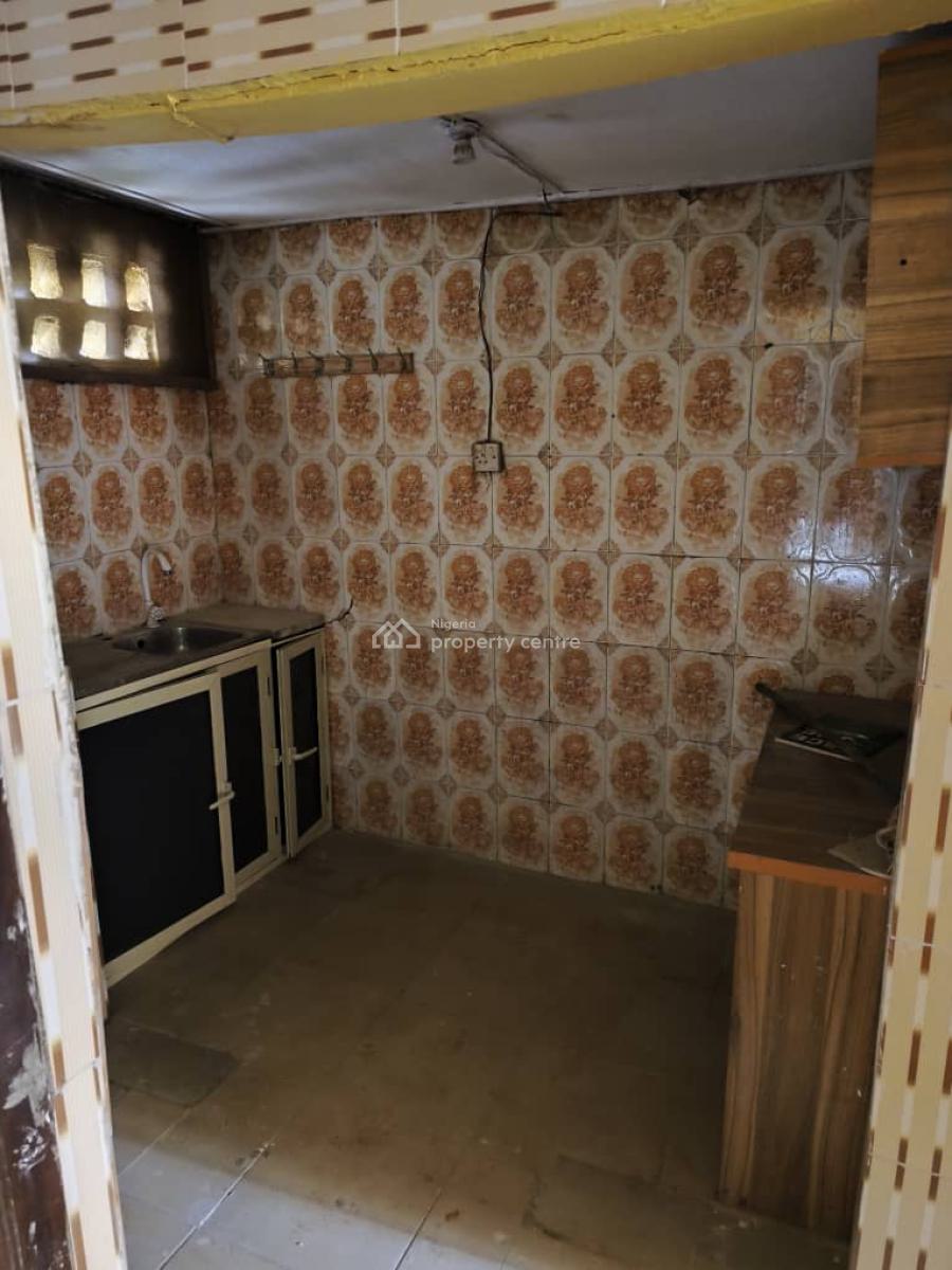 Neatly Built Mini Flat, Ipaja, Lagos, Flat / Apartment for Rent