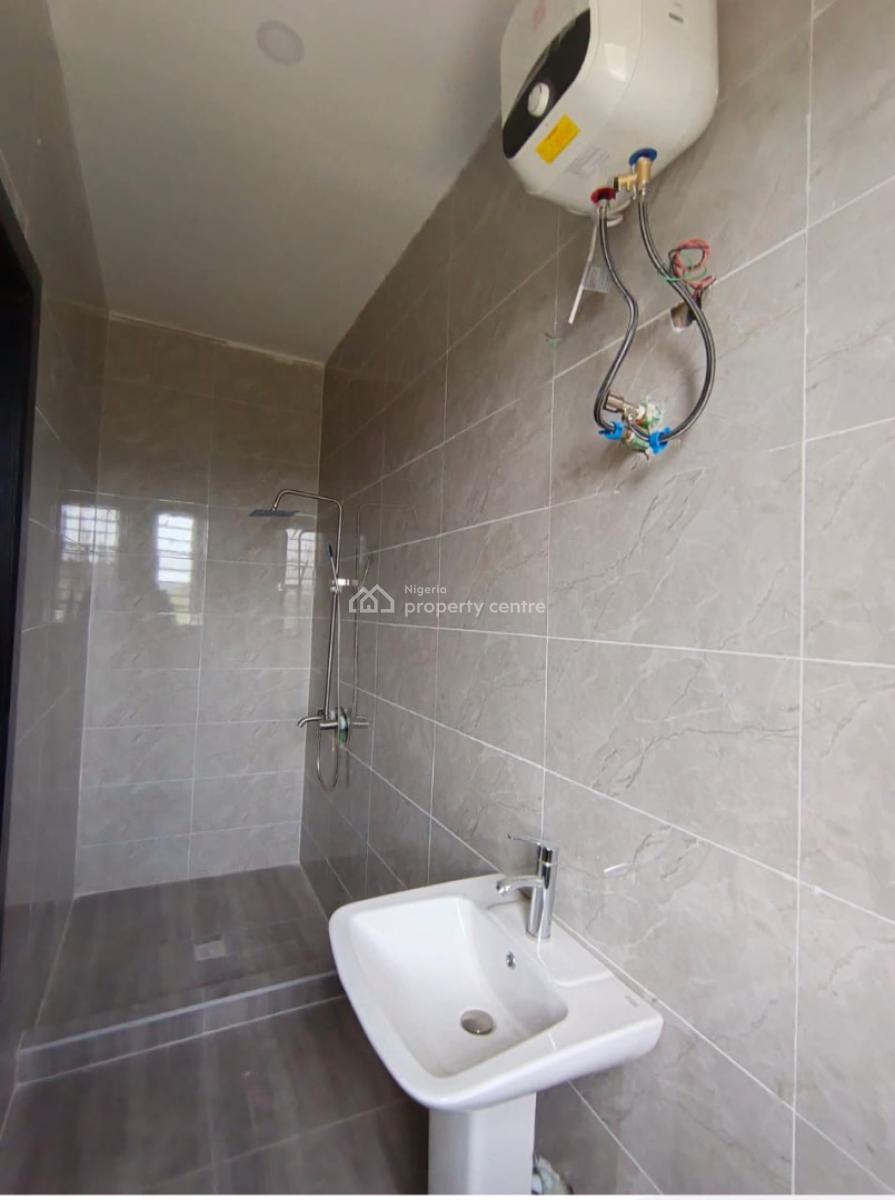 Brand New 2 Bedroom Fully Service, Around Blenco, Sangotedo, Ajah, Lagos, Flat / Apartment for Rent