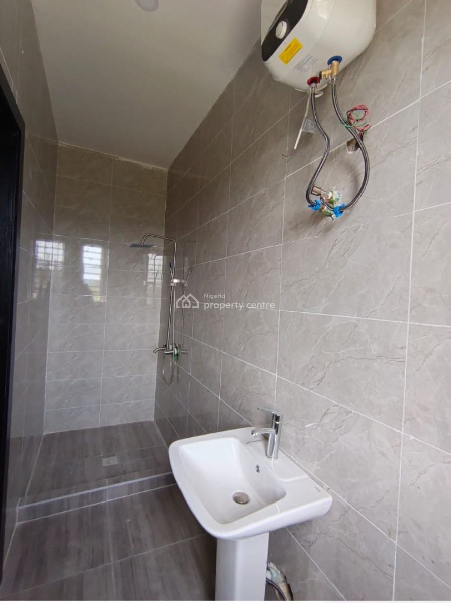 Brand New 2 Bedroom Fully Service, Around Blenco, Sangotedo, Ajah, Lagos, Flat / Apartment for Rent